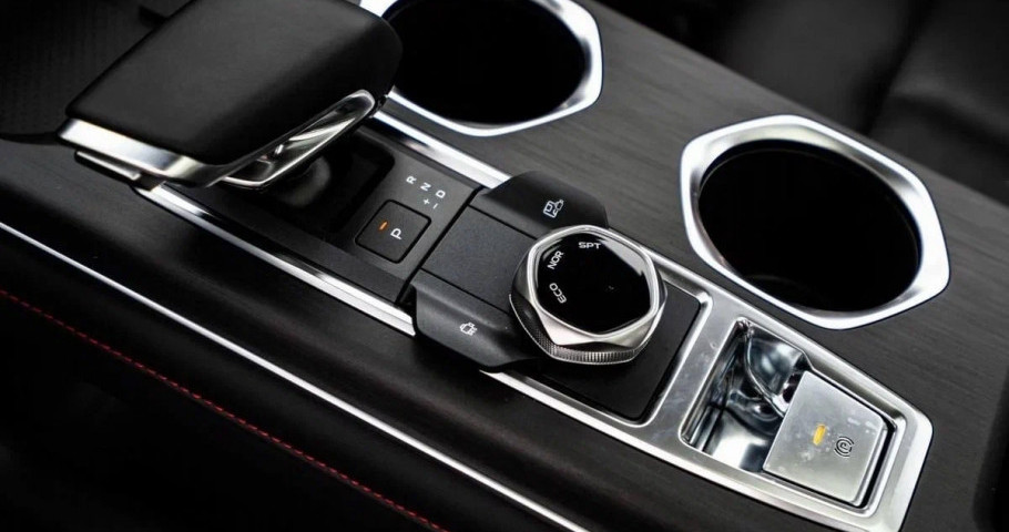 Changan UNI-S (CS55 Plus)